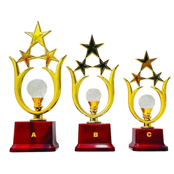 Golden Star trophy – GS3162